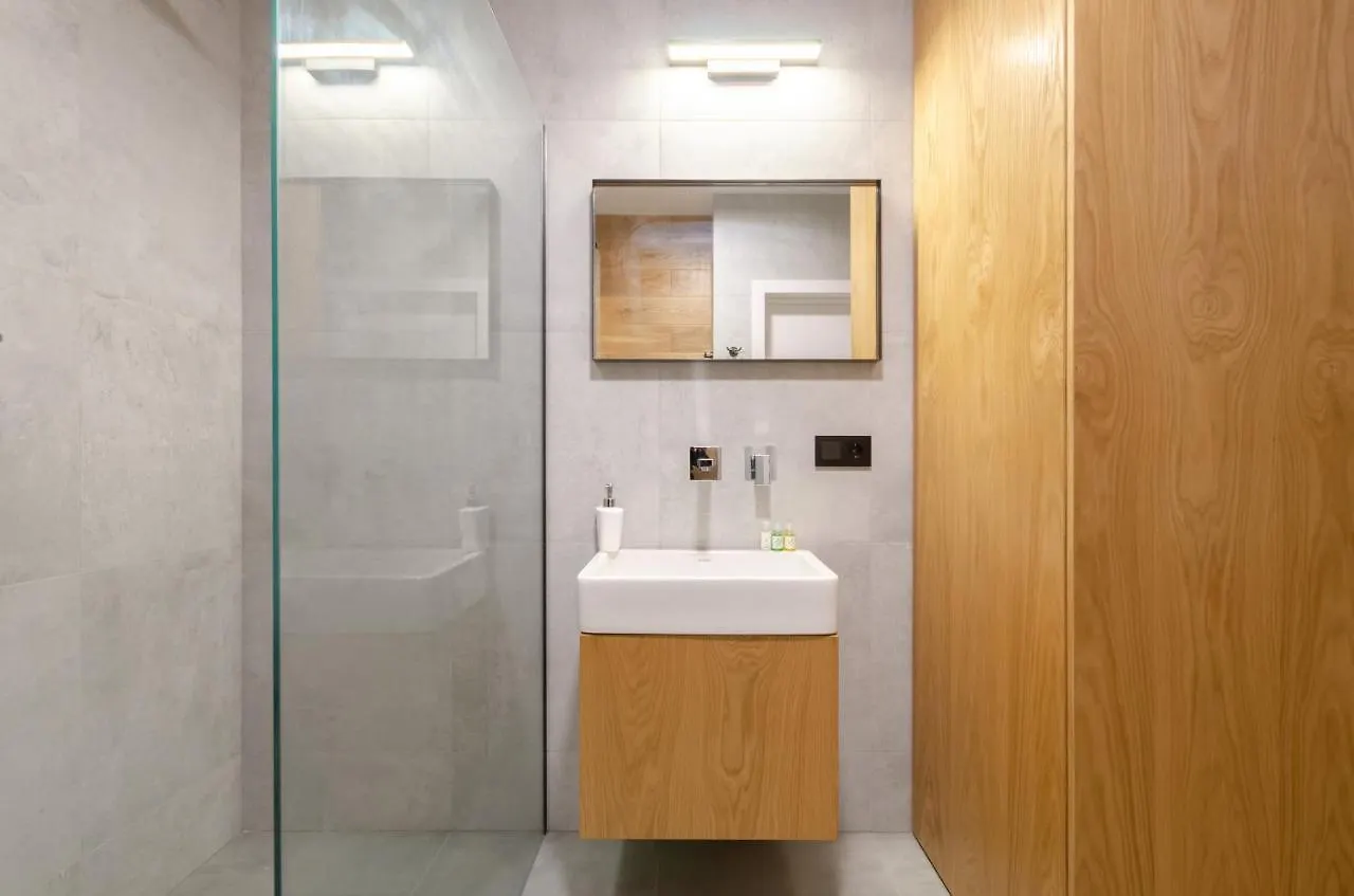 קייב Petrovdom 12-95 Loft Apartments At Rc Kvartet, 16Г Vasyl Lypkivskyi Street